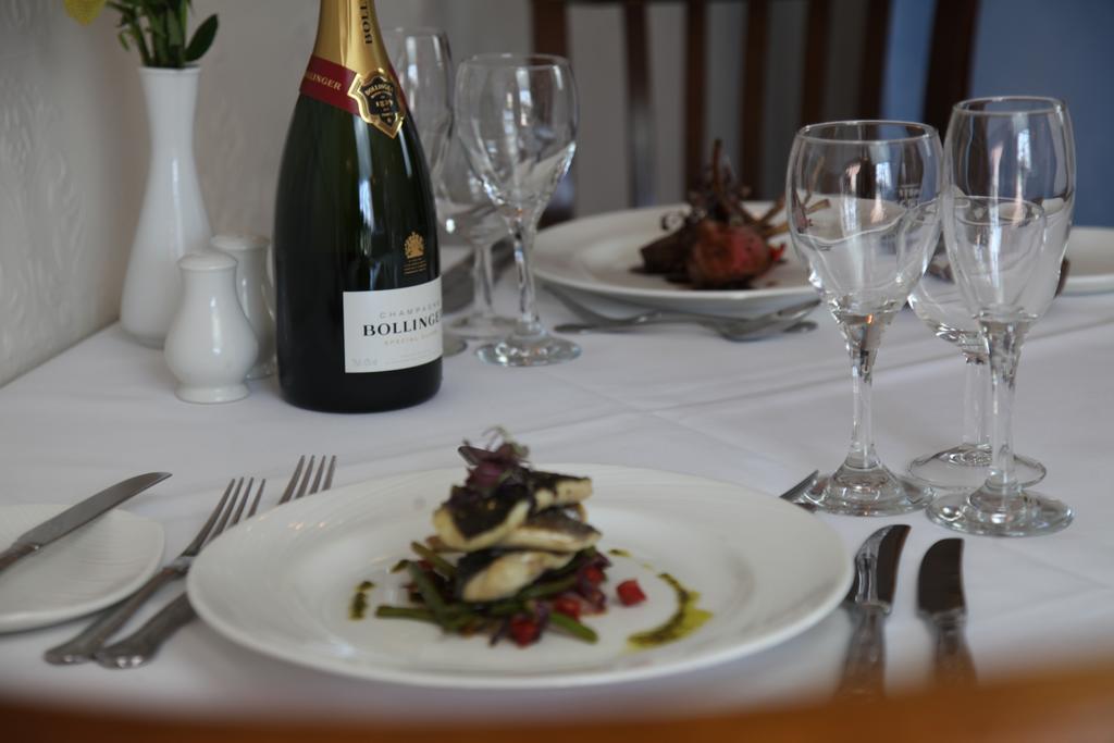 Singleton Lodge Country House Hotel Poulton-le-Fylde Eksteriør bilde