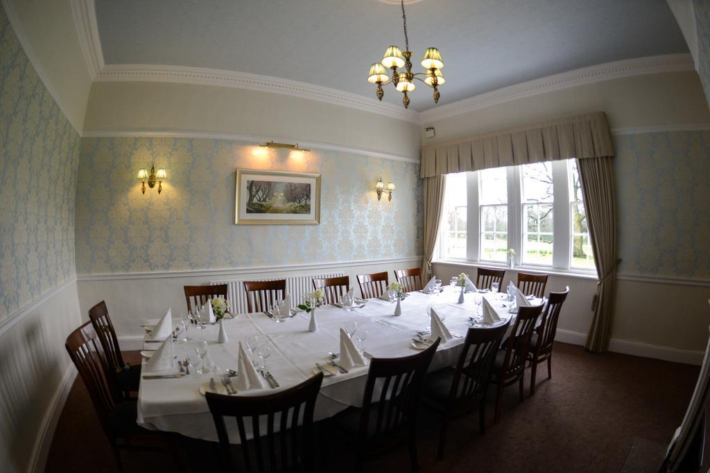 Singleton Lodge Country House Hotel Poulton-le-Fylde Eksteriør bilde